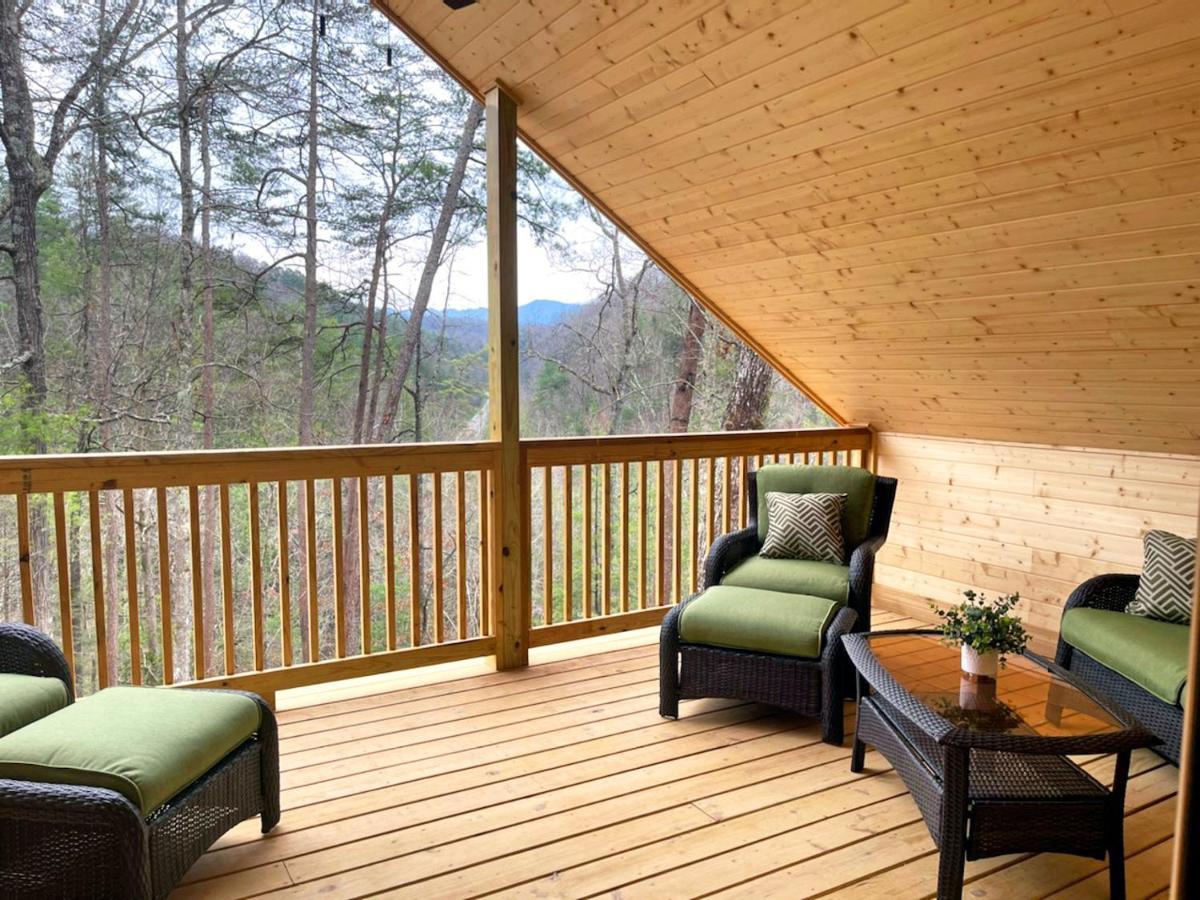 Gatlinburg - Honeymoon Hideaway Villa Bagian luar foto