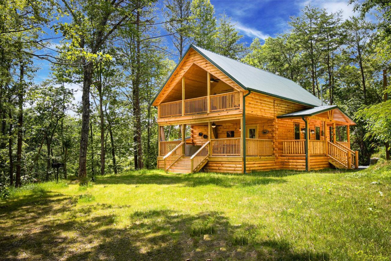 Gatlinburg - Honeymoon Hideaway Villa Bagian luar foto